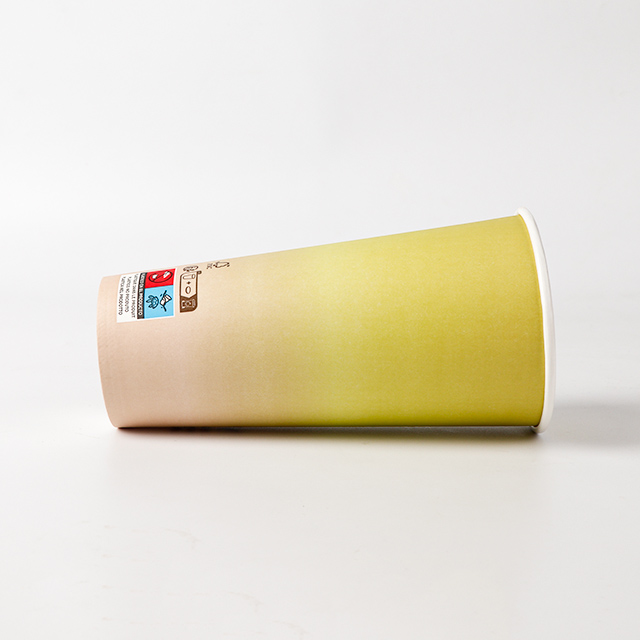 Экологически чистые одностенные бумажные стаканчики для горячих и холодных напитков с 22 унциями.